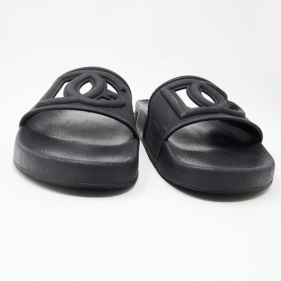 Dolce & Gabbana Black Logo-Embossed Rubber Pool Slides w/ Cushion Sole. EU35/US5 - Picture 4 of 10